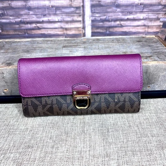 Michael Kors Bags Michael Kors Wallet Poshmark - Main Image